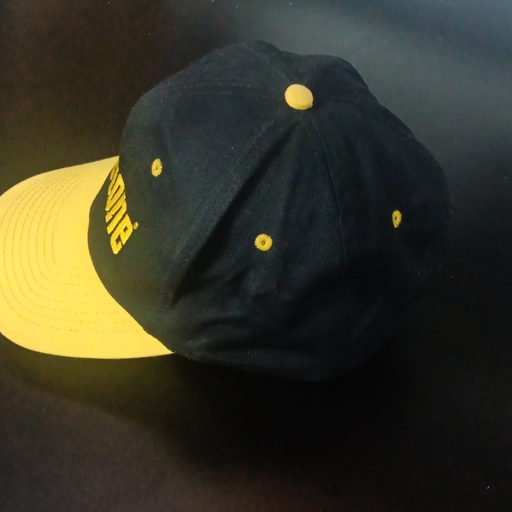 PRESTONE HAT - Picture 2 of 5
